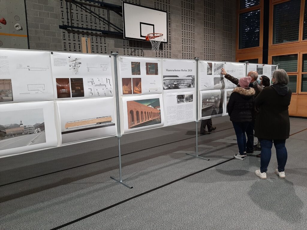 Exposiziun dallas lavurs dils students d'architectura
