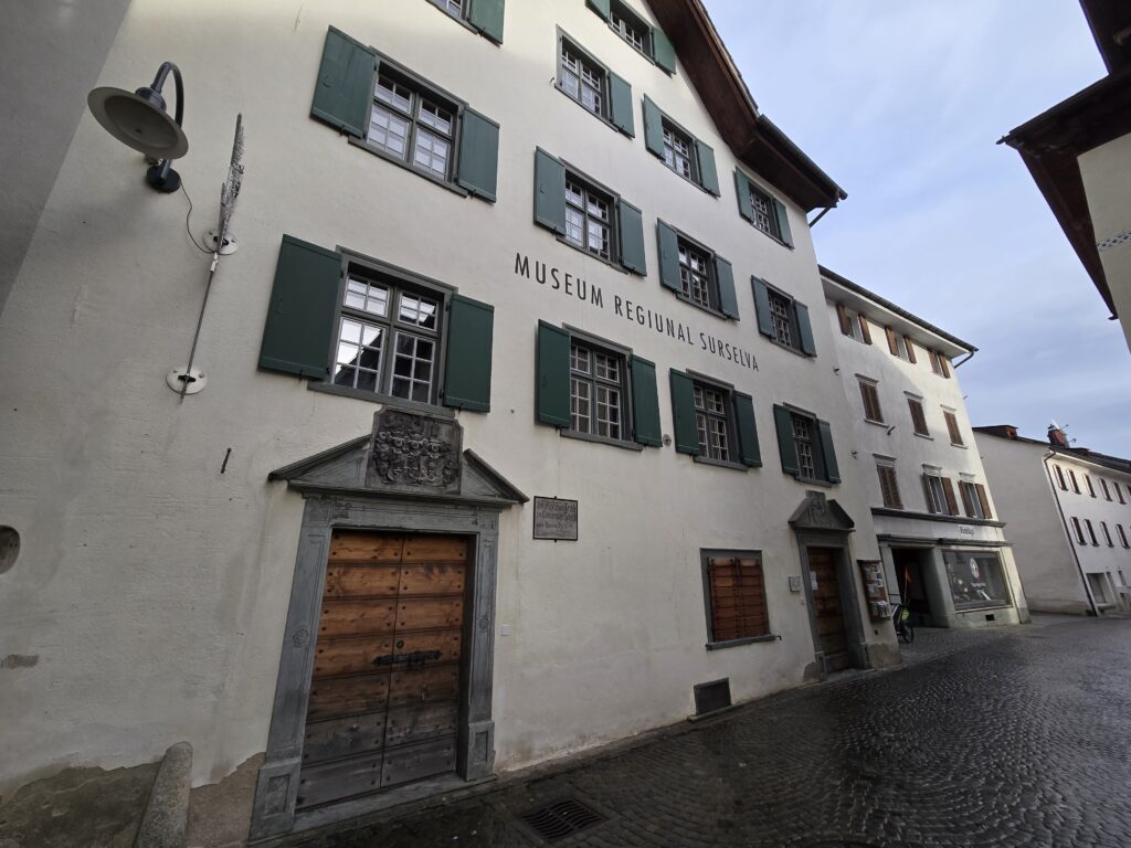 La Casa Carniec ei la sedia principala dil Museum regiunal Surselva.